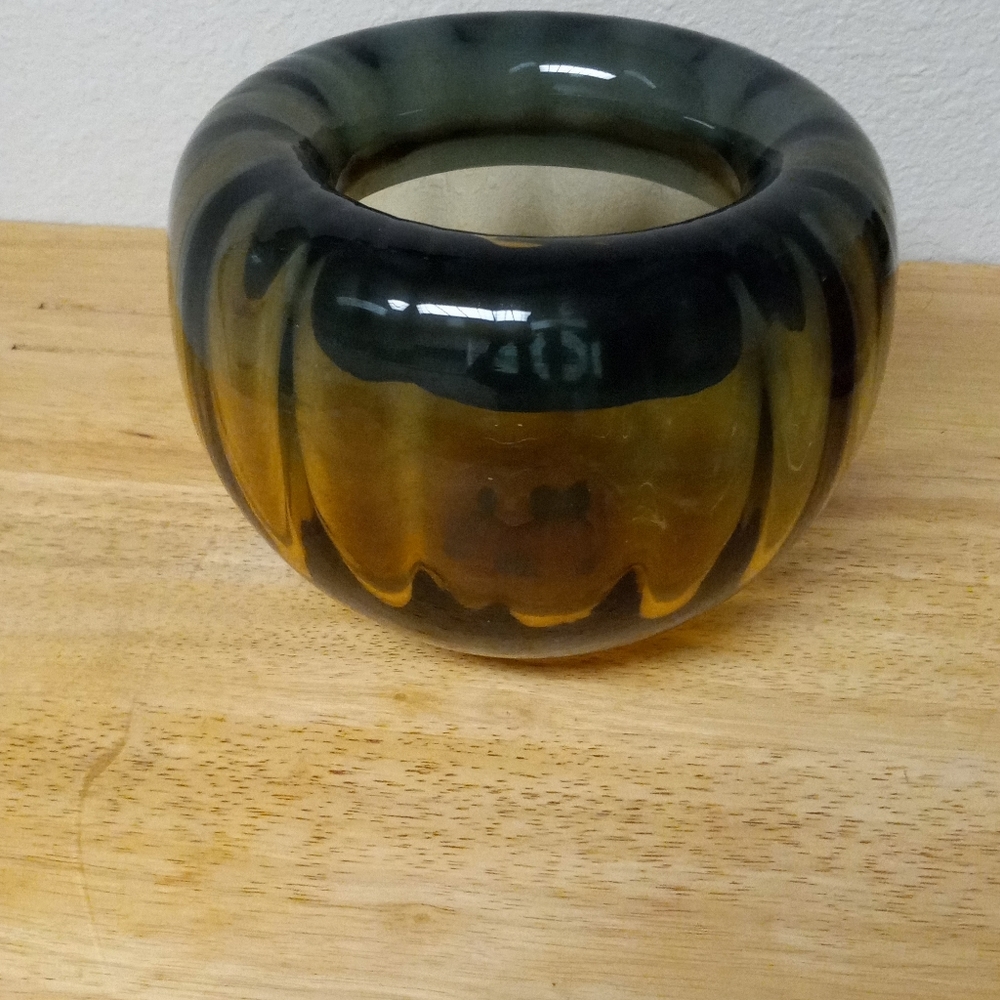 Lrg Ombre Olive Green to Gold Scandinavian Glass Bowl. - Picture 4 of 5